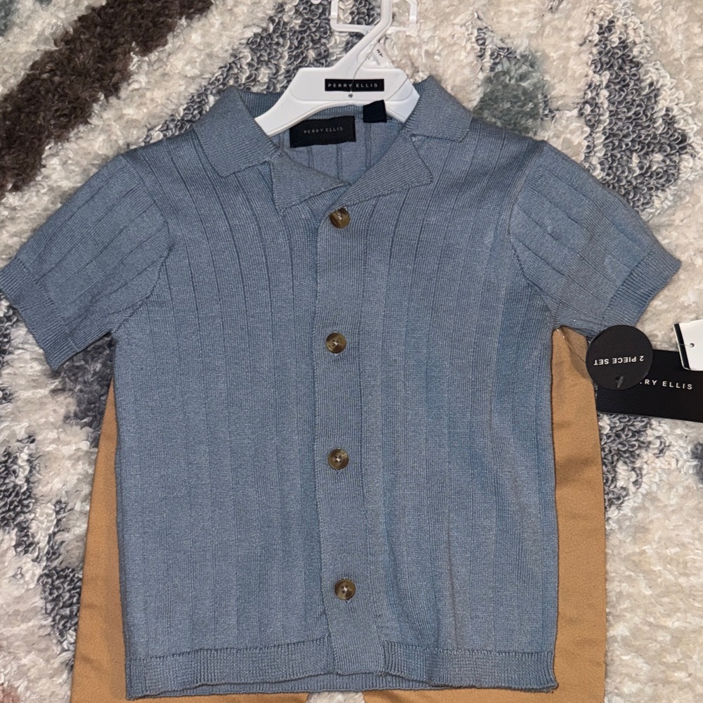 Perry Ellis - Picture 3 of 6